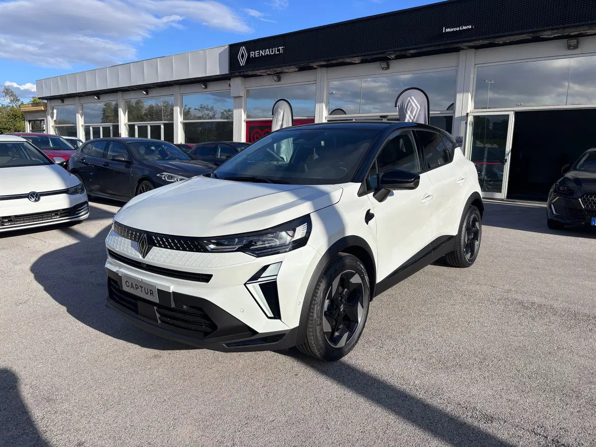 Renault Captur nuova a Ancona
