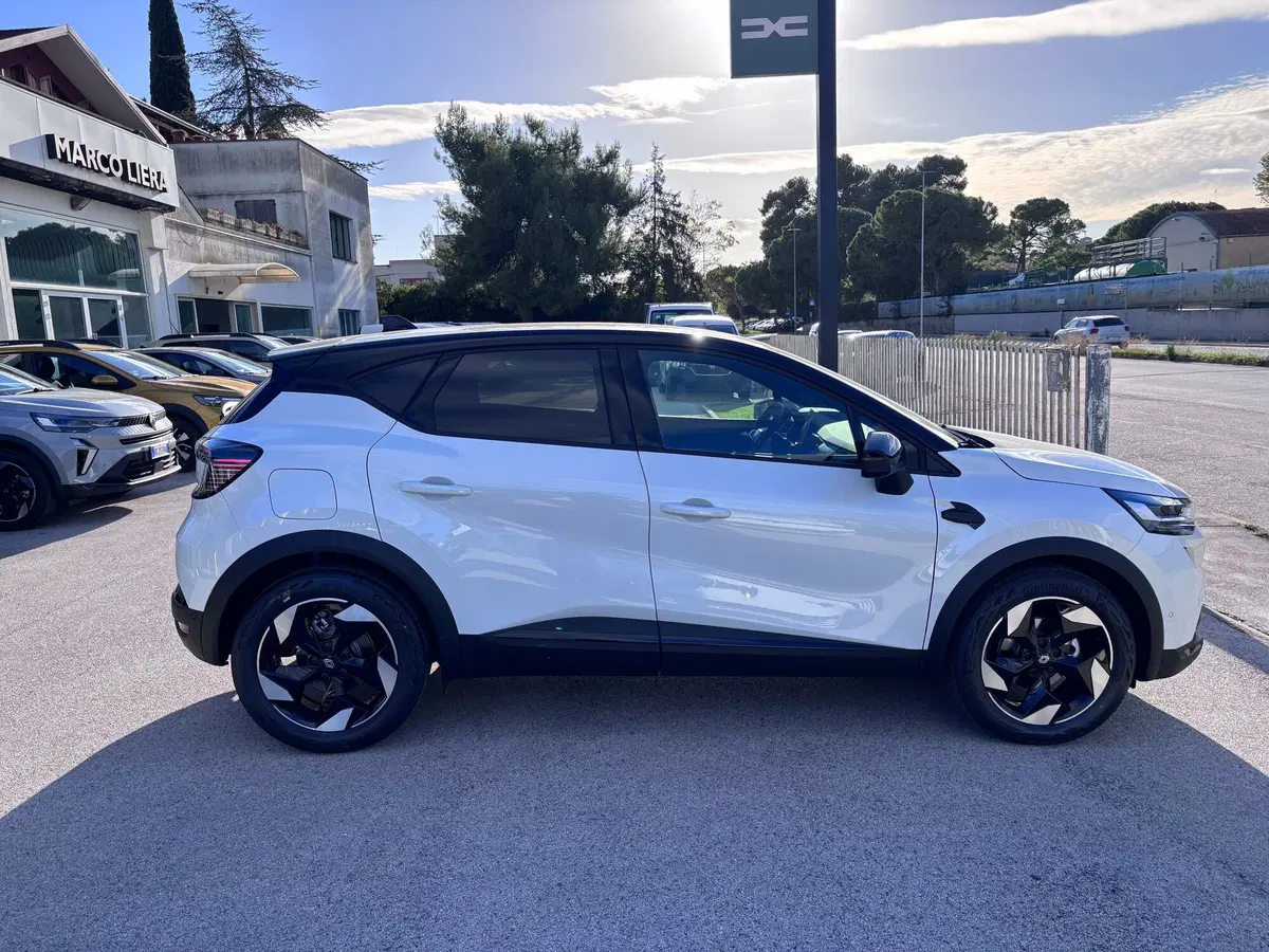 Renault Captur nuova a Ancona (4)
