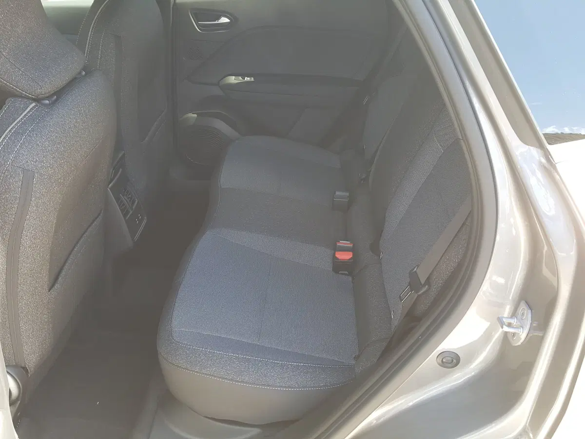Mitsubishi Grandis nuova a L'Aquila (19)