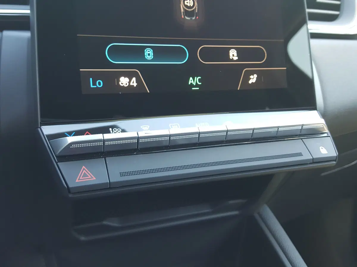 Mitsubishi Grandis nuova a L'Aquila (8)