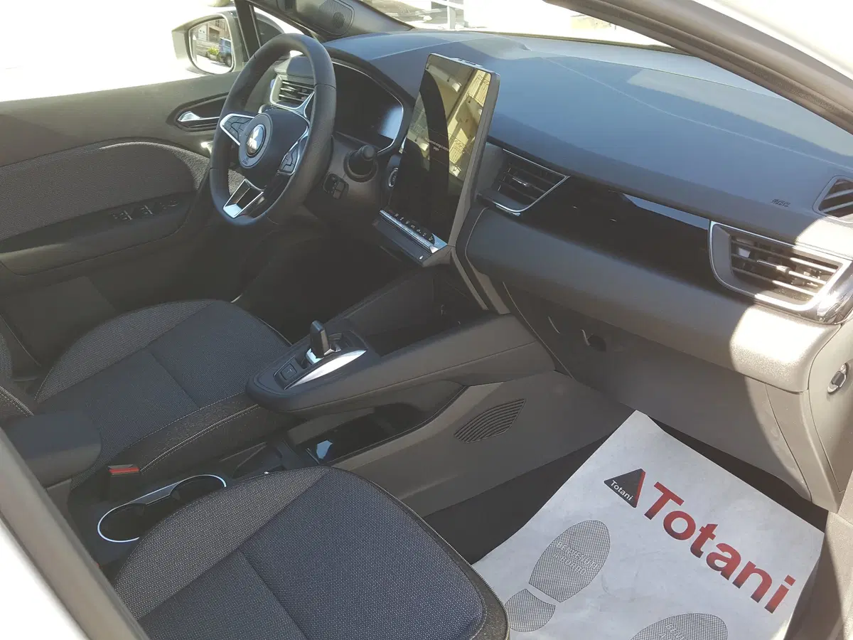 Mitsubishi Grandis nuova a L'Aquila (17)