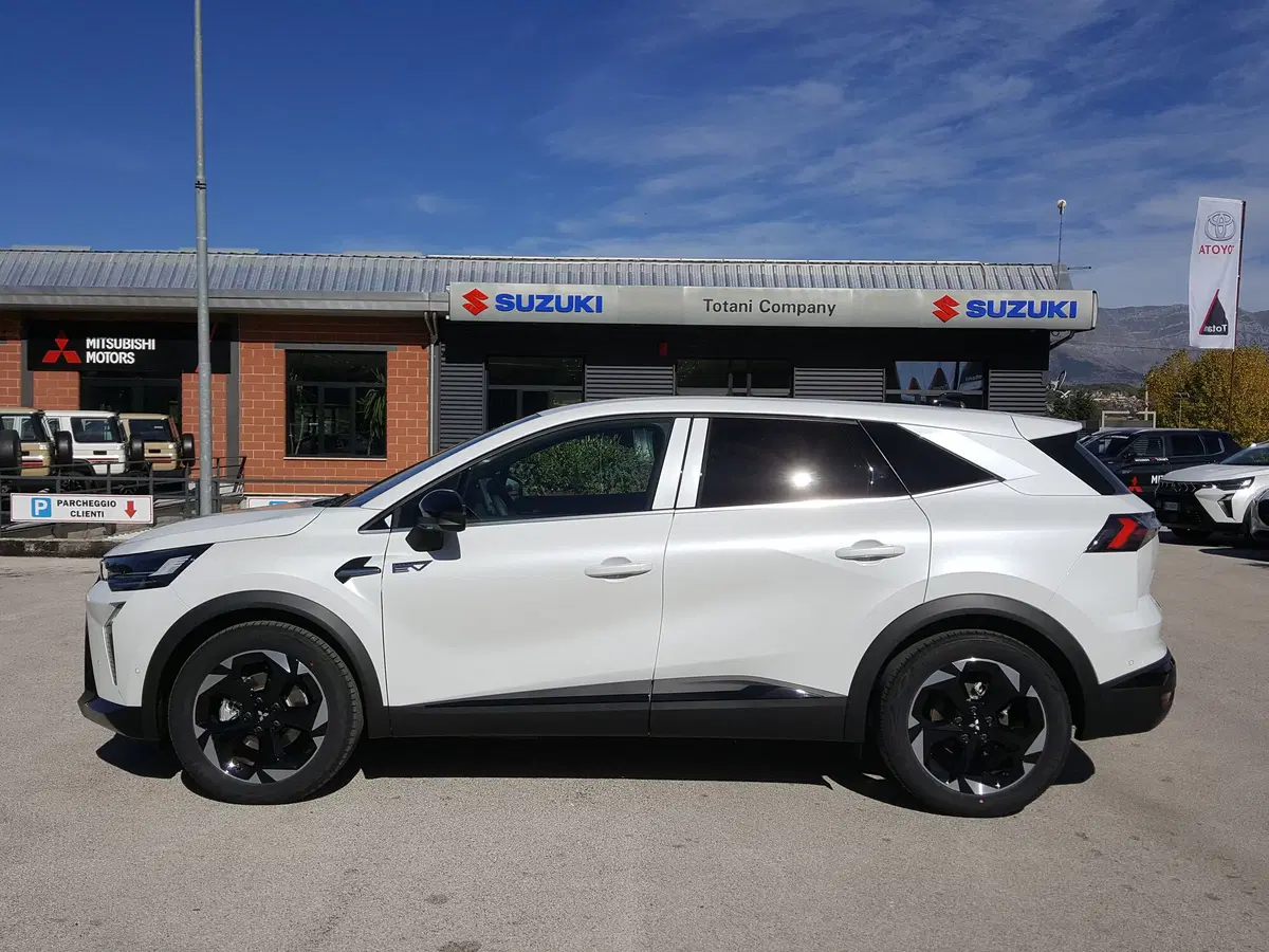 Mitsubishi Grandis nuova a L'Aquila (6)
