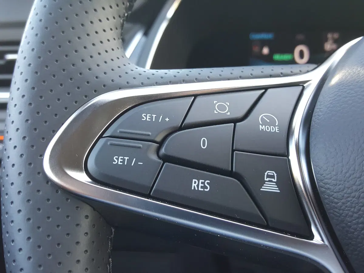 Mitsubishi Grandis nuova a L'Aquila (9)