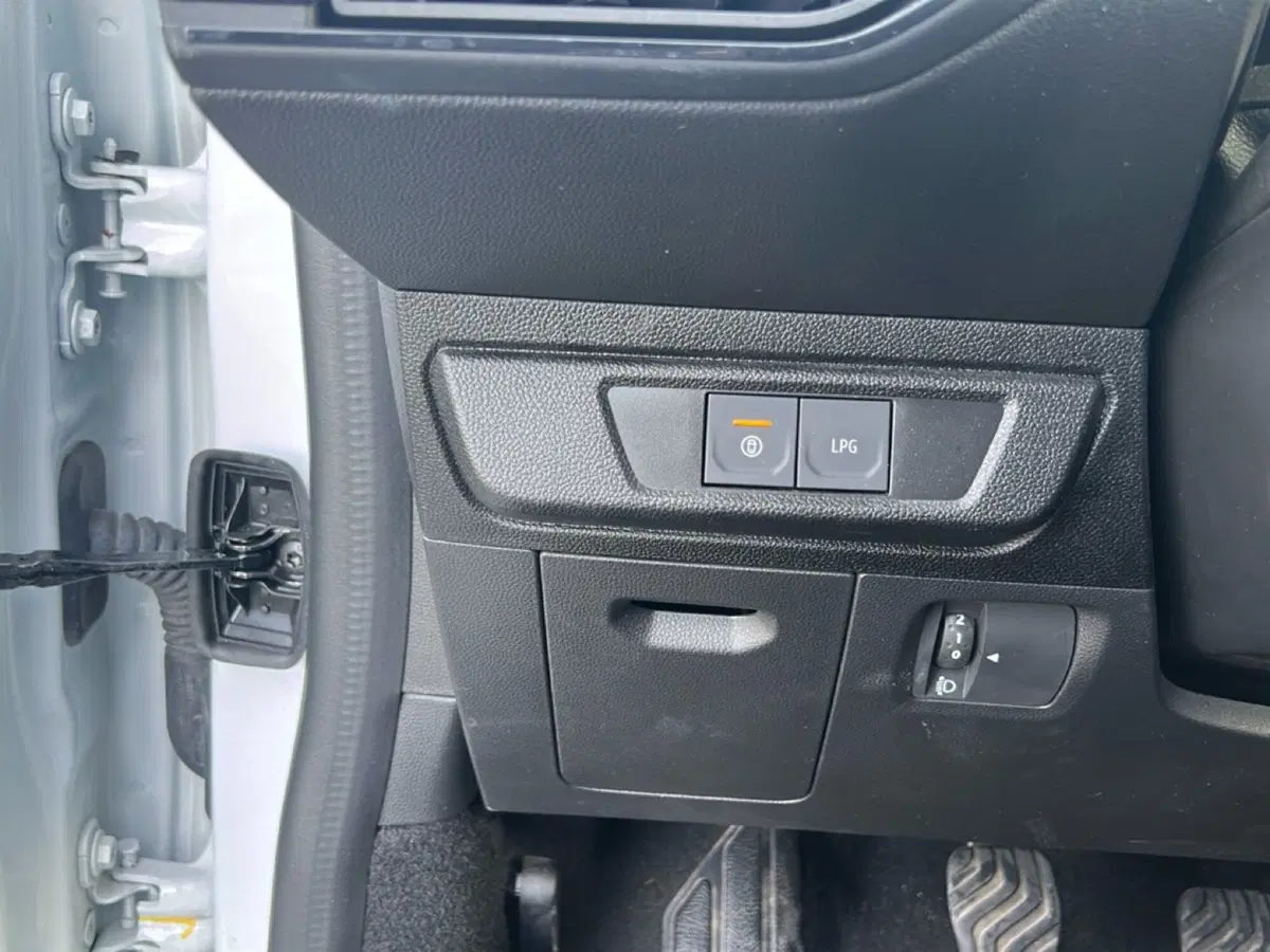 Dacia Sandero Stepway usata a Roma (14)