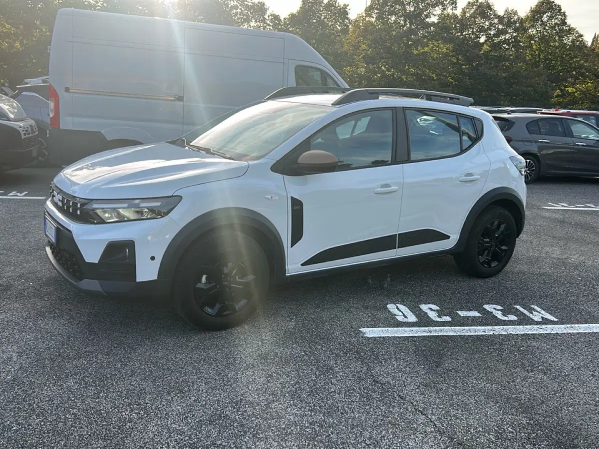 Dacia Sandero Stepway usata a Roma (8)