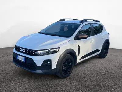 Dacia Sandero Stepway 1.2 Eco-G Extreme 120cv auto del 2026 usata a Roma