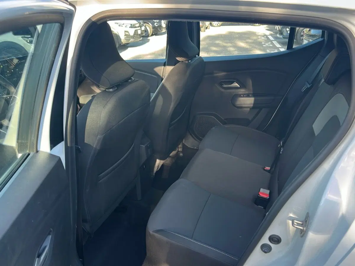 Dacia Sandero Stepway usata a Roma (12)