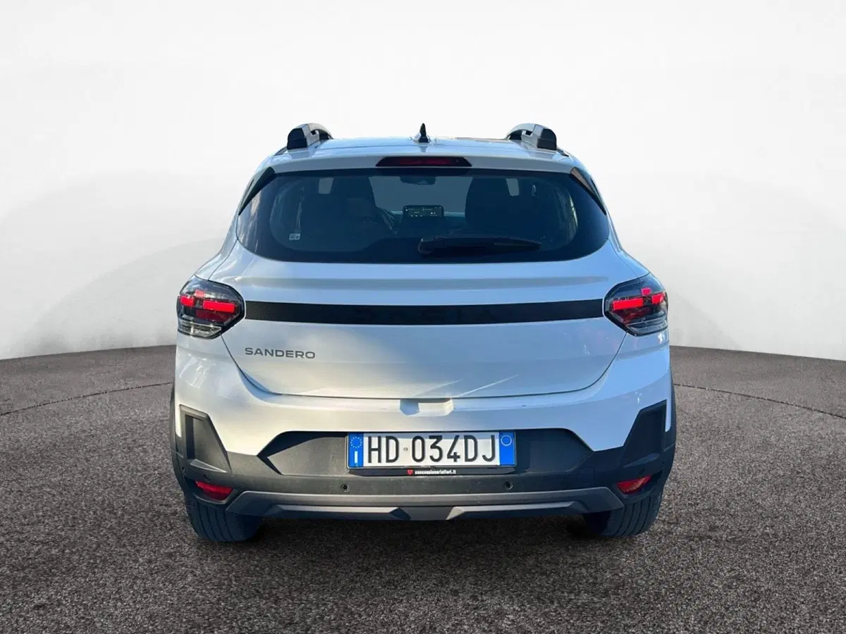 Dacia Sandero Stepway usata a Roma (5)