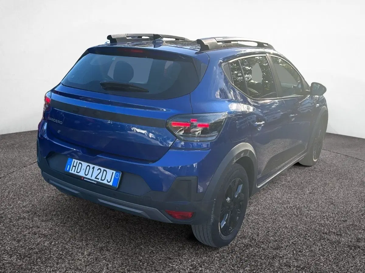 Dacia Sandero Stepway usata a Roma (3)