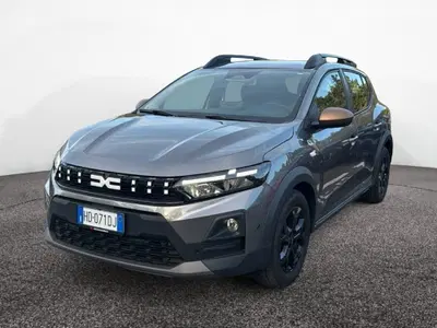 Dacia Sandero Stepway 1.2 Eco-G Extreme 120cv auto del 2026 usata a Roma