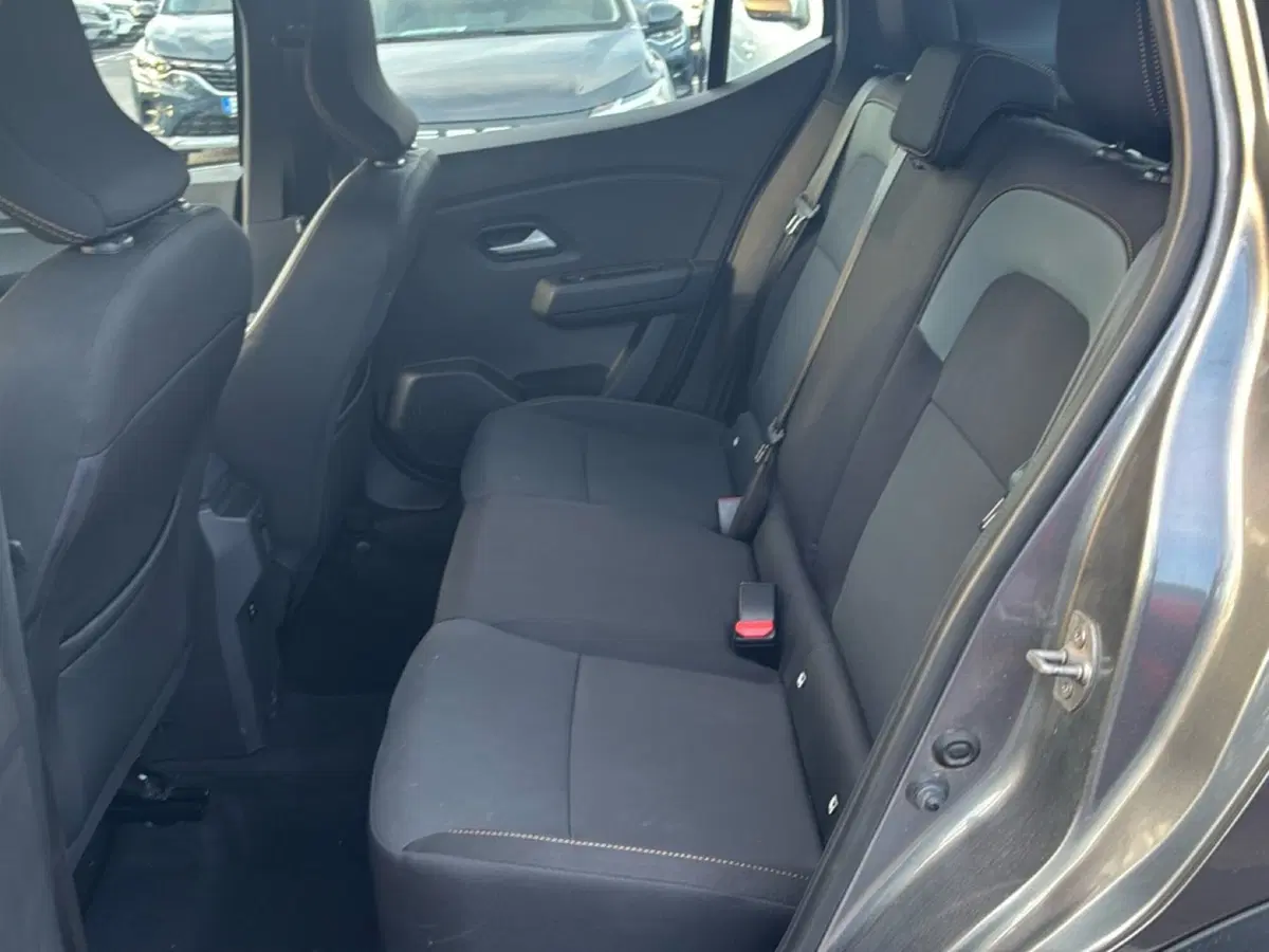 Dacia Sandero Stepway usata a Roma (13)