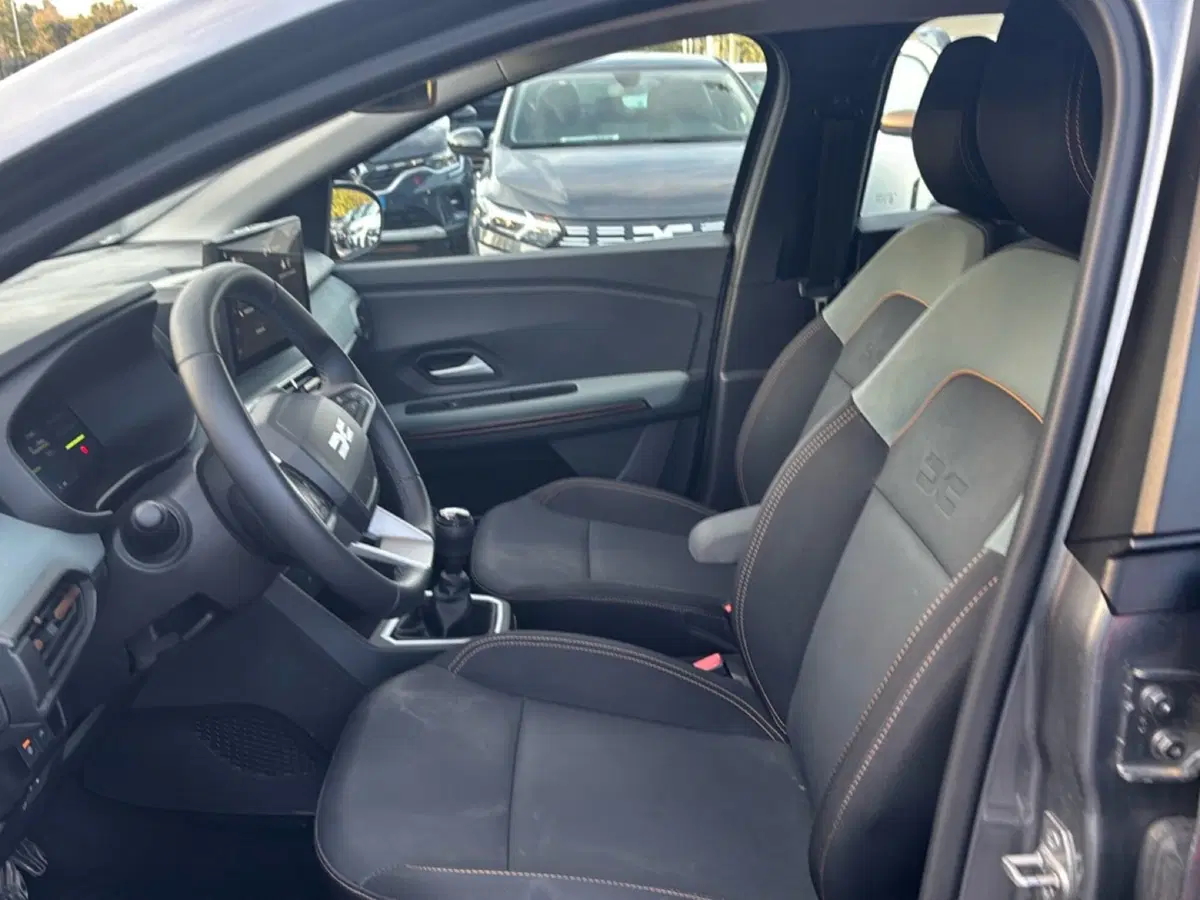 Dacia Sandero Stepway usata a Roma (14)