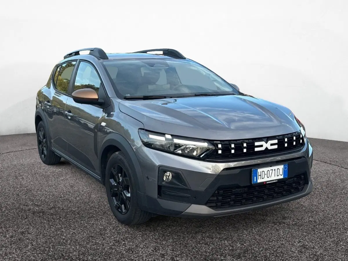 Dacia Sandero Stepway usata a Roma (2)