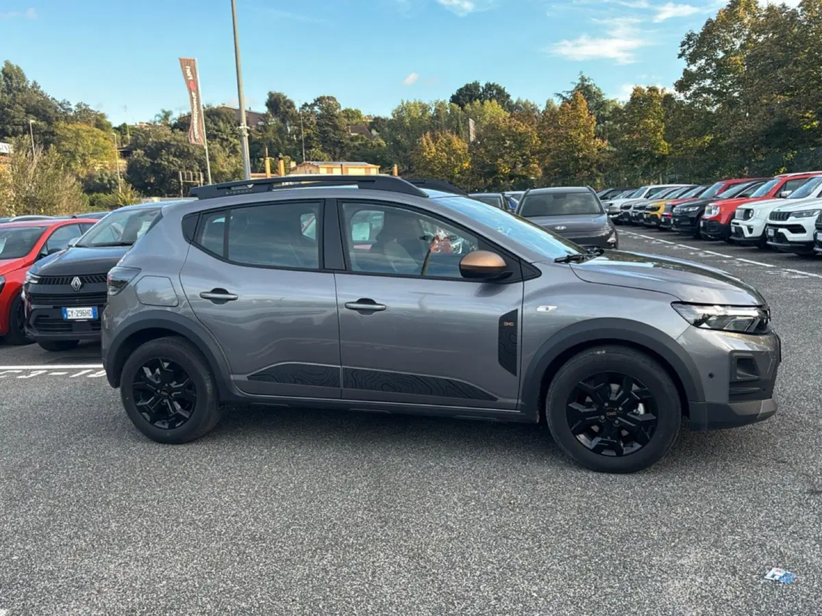 Dacia Sandero Stepway usata a Roma (8)