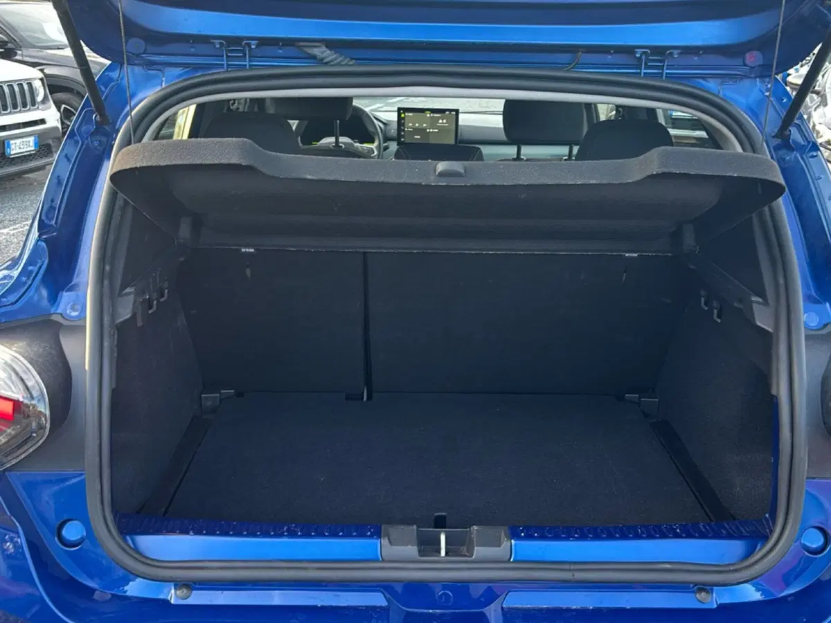 Dacia Sandero Stepway usata a Roma (11)