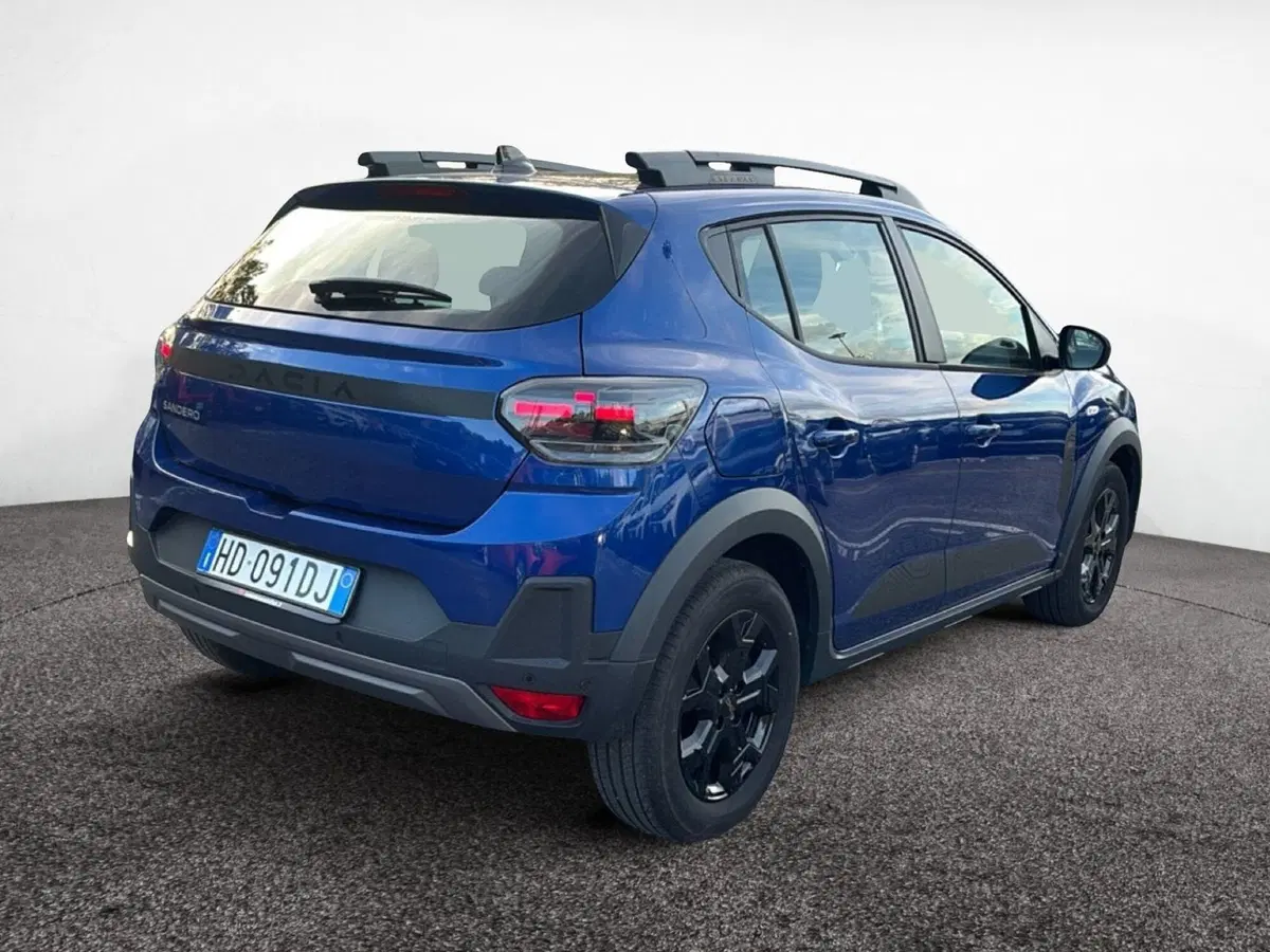 Dacia Sandero Stepway usata a Roma (3)