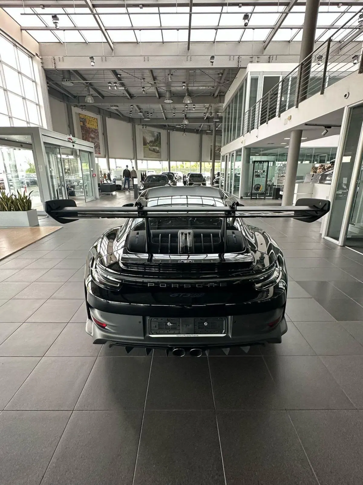 Porsche 911 Coupé usata a Firenze (4)