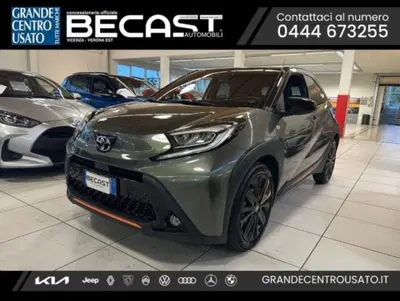 Toyota Aygo X 1.0 VVT-i 72 CV 5 porte Limited S-CVT del 2022 usata a Brendola