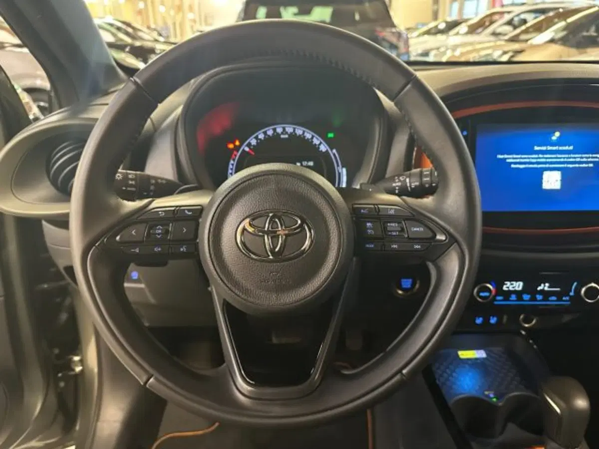 Toyota Aygo X usata a Vicenza (14)