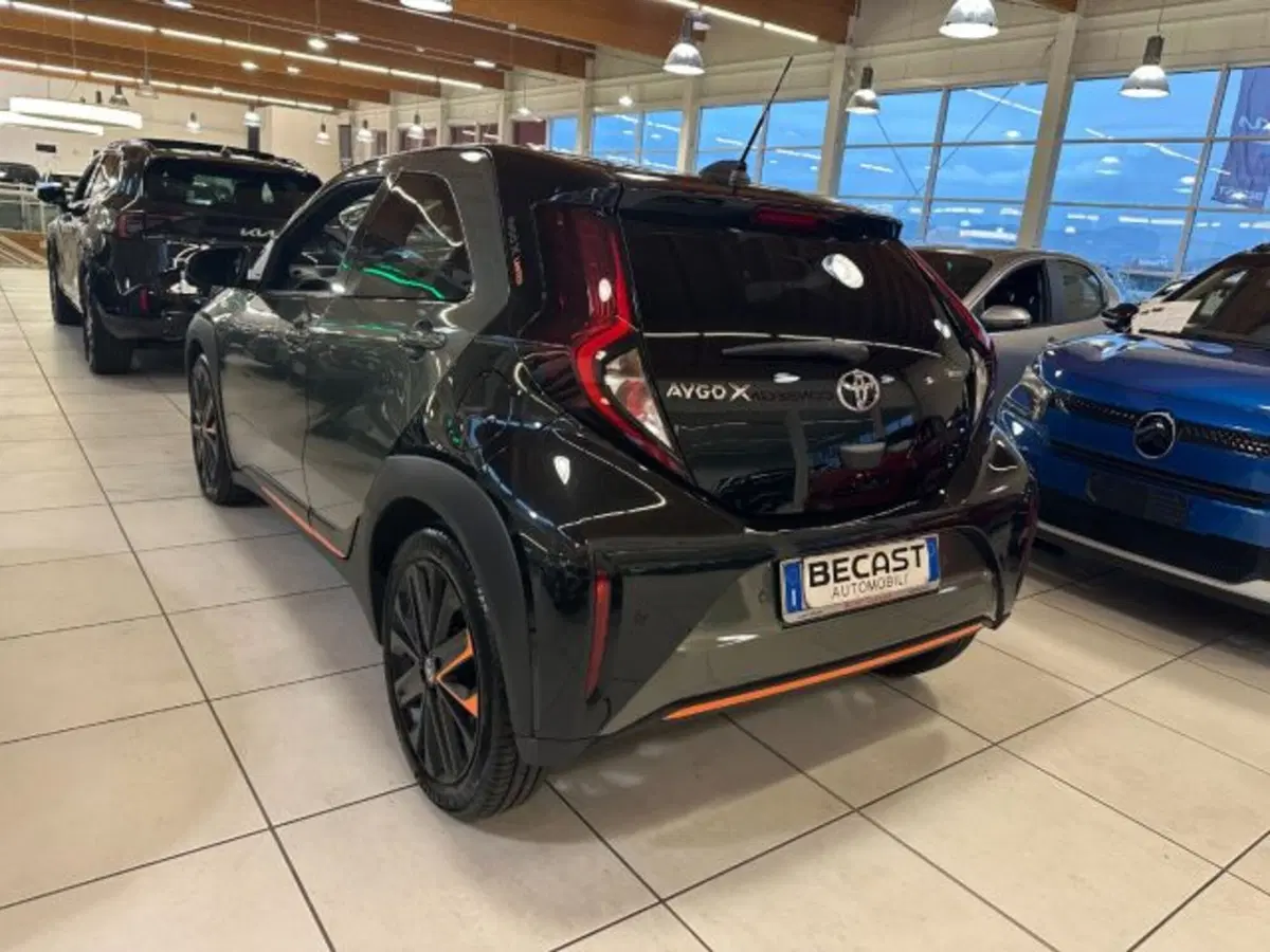 Toyota Aygo X usata a Vicenza (4)