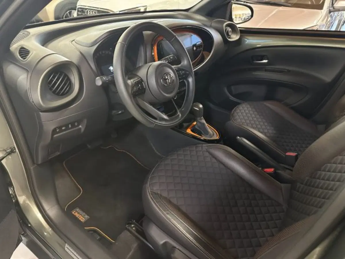 Toyota Aygo X usata a Vicenza (6)
