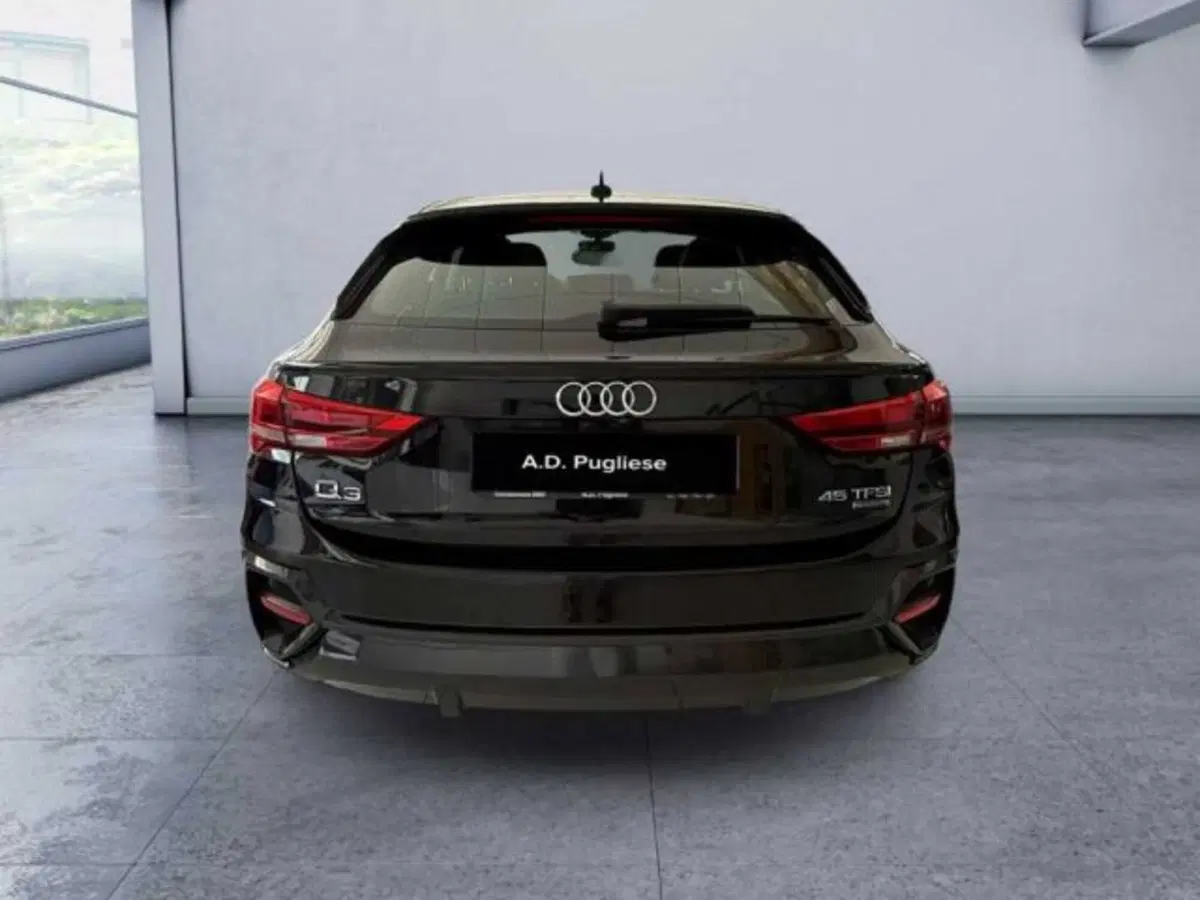Audi Q3 Sportback usata a Caltanissetta (5)