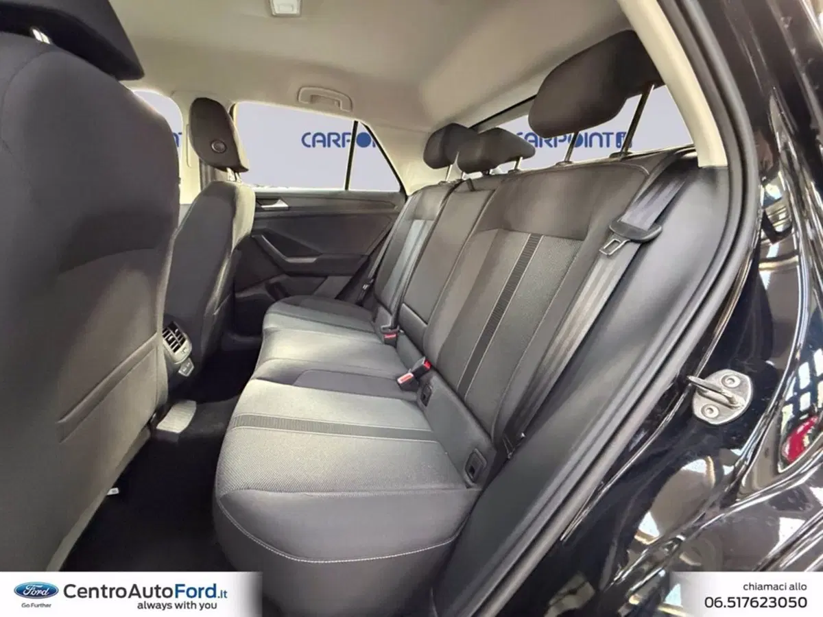 Volkswagen T-Roc usata a Roma (13)
