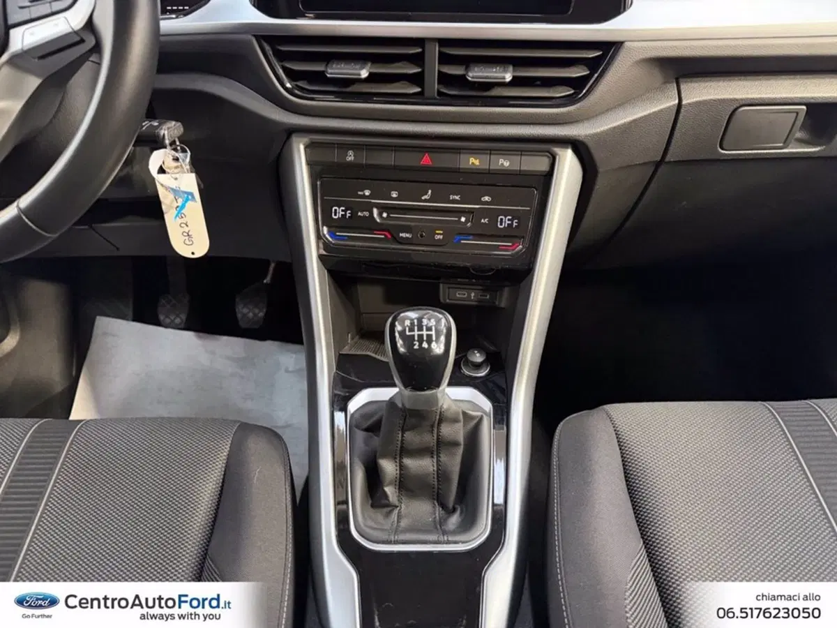 Volkswagen T-Roc usata a Roma (11)
