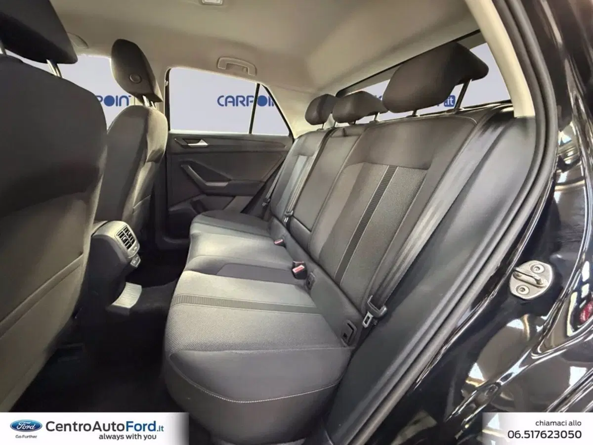 Volkswagen T-Roc usata a Roma (13)