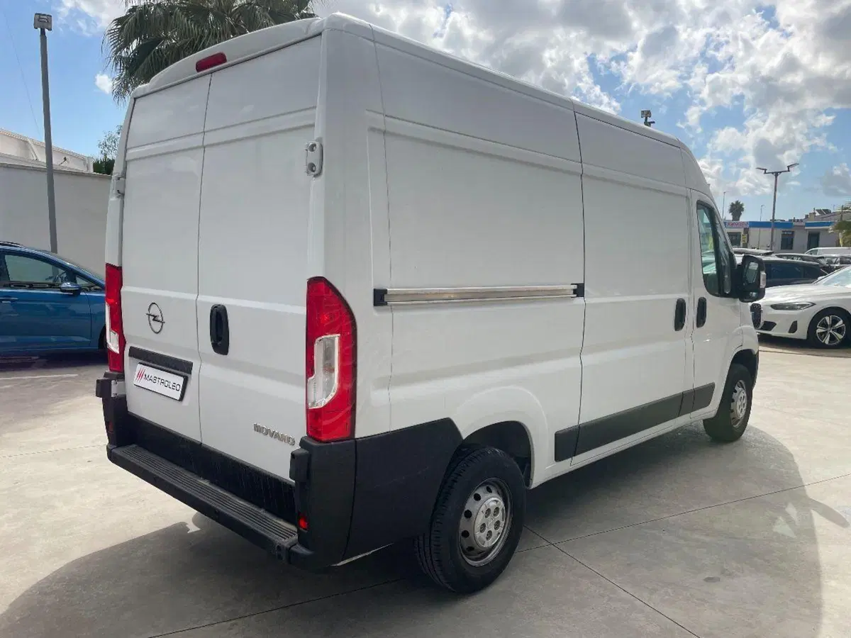 Opel Movano Furgone usata a Lecce (9)