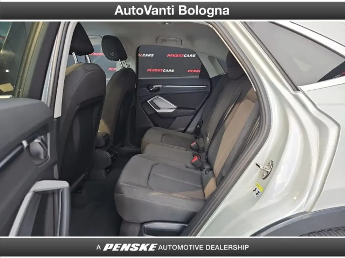Audi Q3 Sportback usata a Bologna (11)