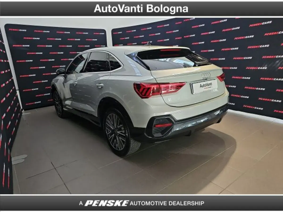 Audi Q3 Sportback usata a Bologna (3)