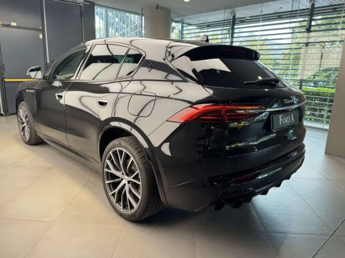 Maserati Grecale usata a Torino (5)