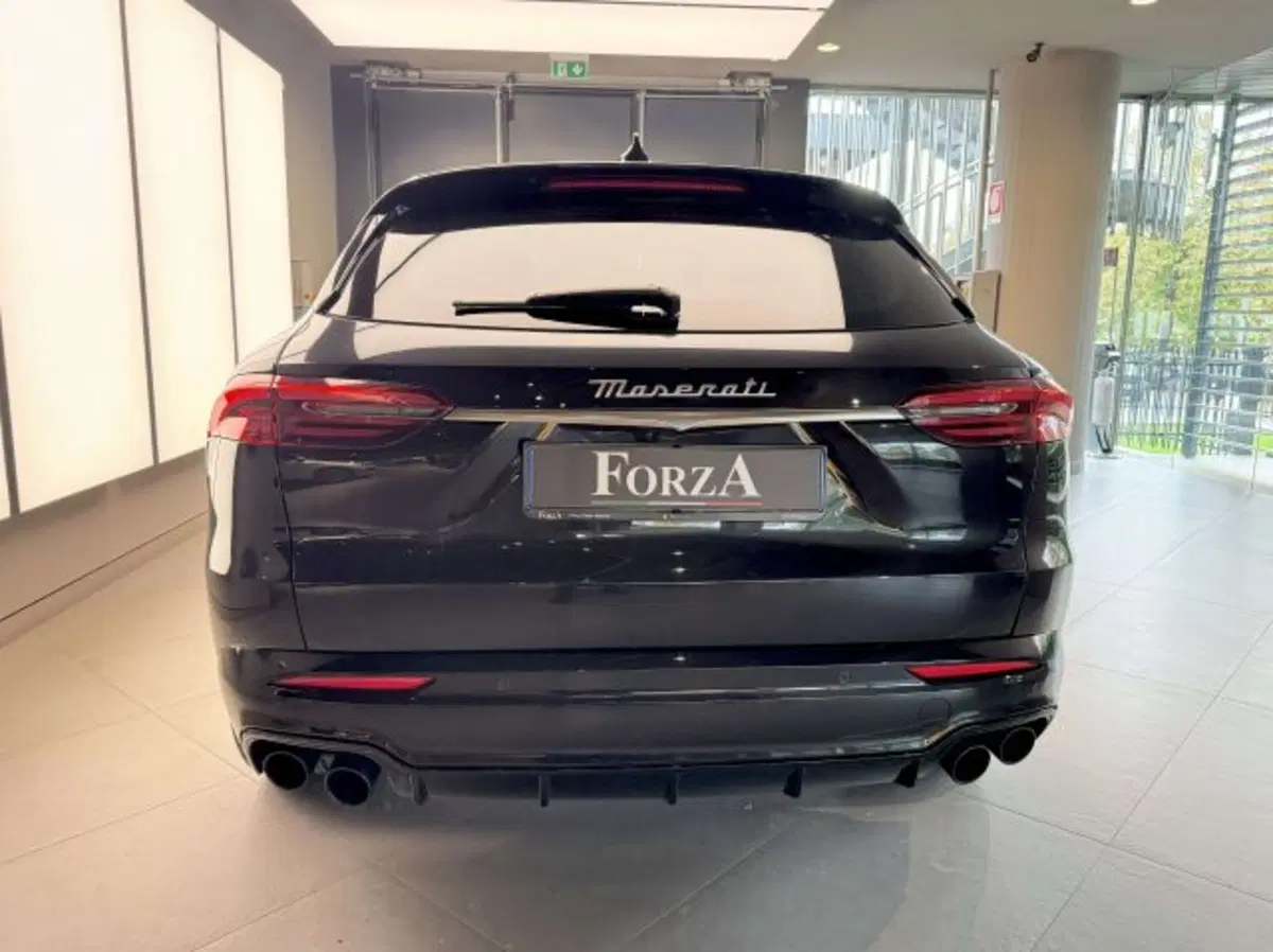 Maserati Grecale usata a Torino (6)