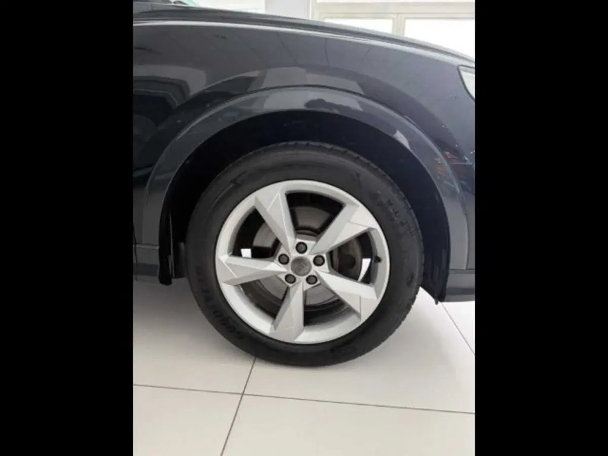 Audi Q3 Sportback usata a Caltanissetta (11)