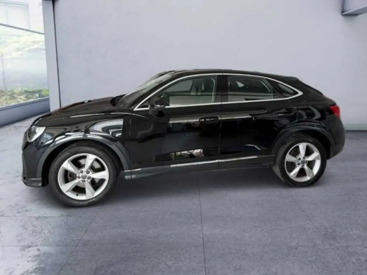 Audi Q3 Sportback usata a Caltanissetta (6)