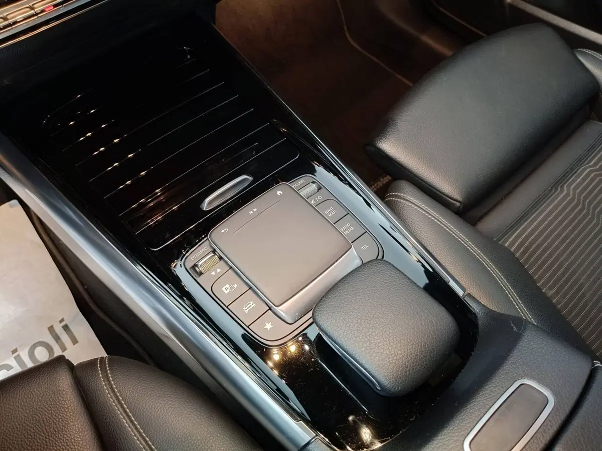 Mercedes-Benz GLA SUV usata a Ascoli Piceno (16)