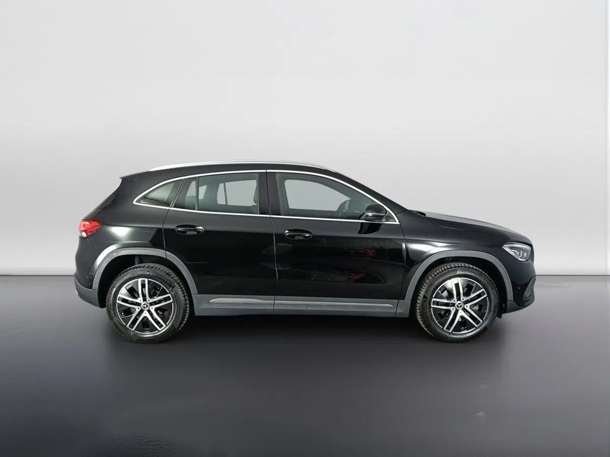 Mercedes-Benz GLA SUV usata a Ascoli Piceno (3)
