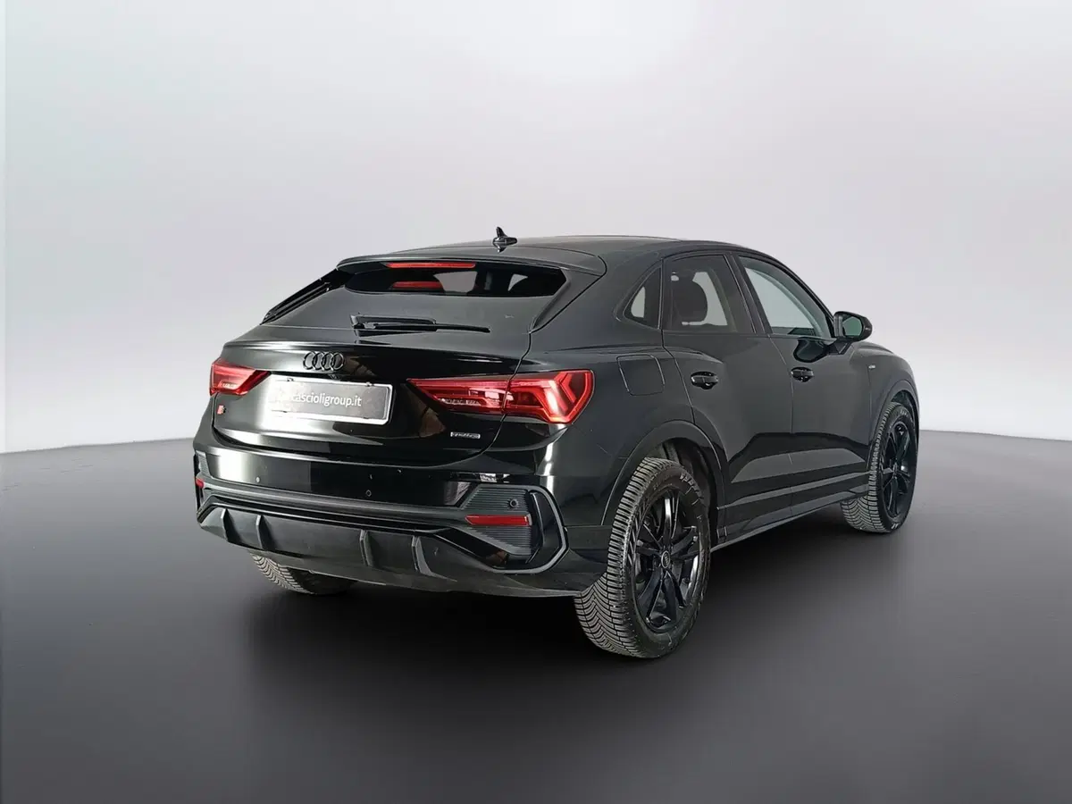 Audi Q3 Sportback usata a Ascoli Piceno (4)