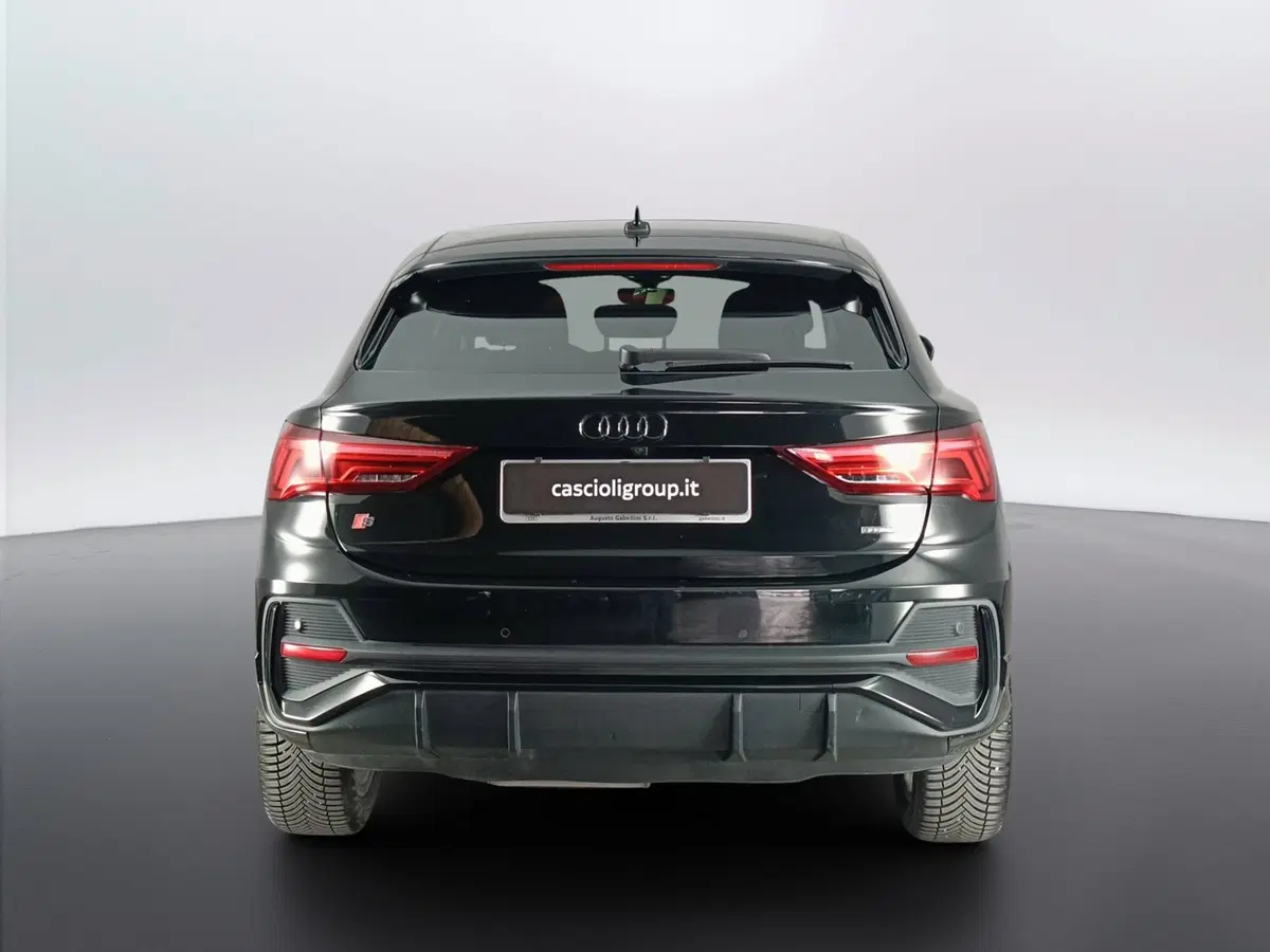 Audi Q3 Sportback usata a Ascoli Piceno (5)