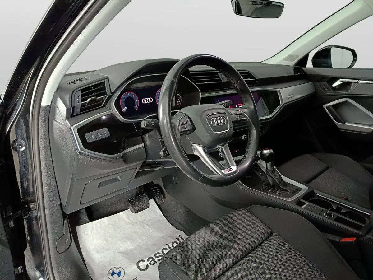 Audi Q3 Sportback usata a Ascoli Piceno (7)