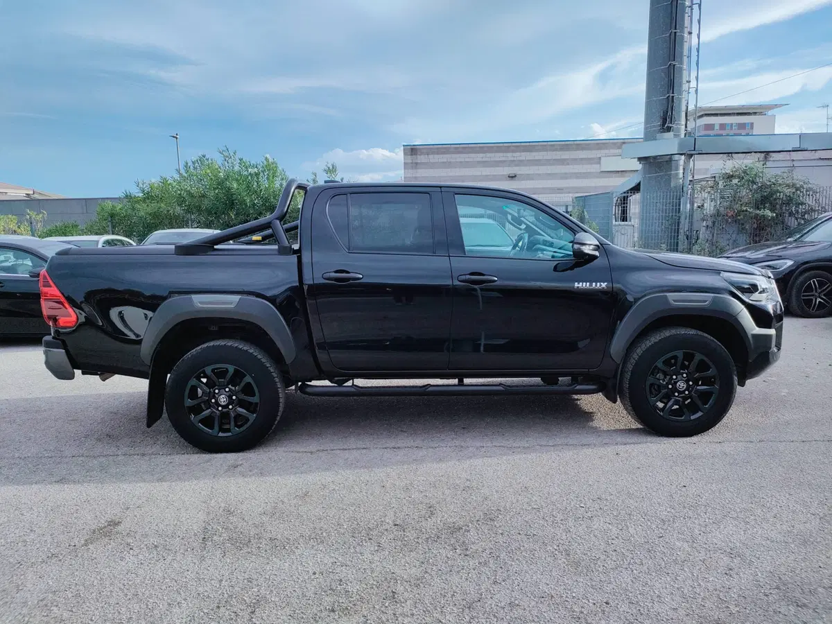 Toyota Hilux usata a Ascoli Piceno (6)