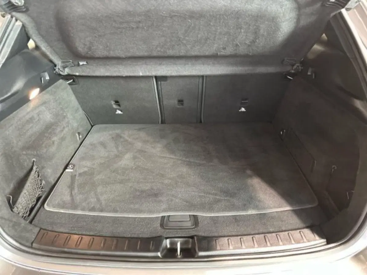 Mercedes-Benz GLA SUV usata a Avellino (8)