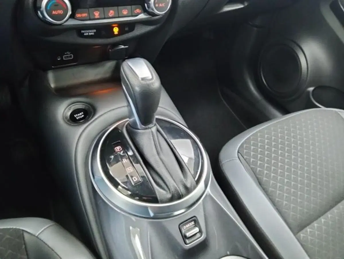 Nissan Juke usata a Como (16)
