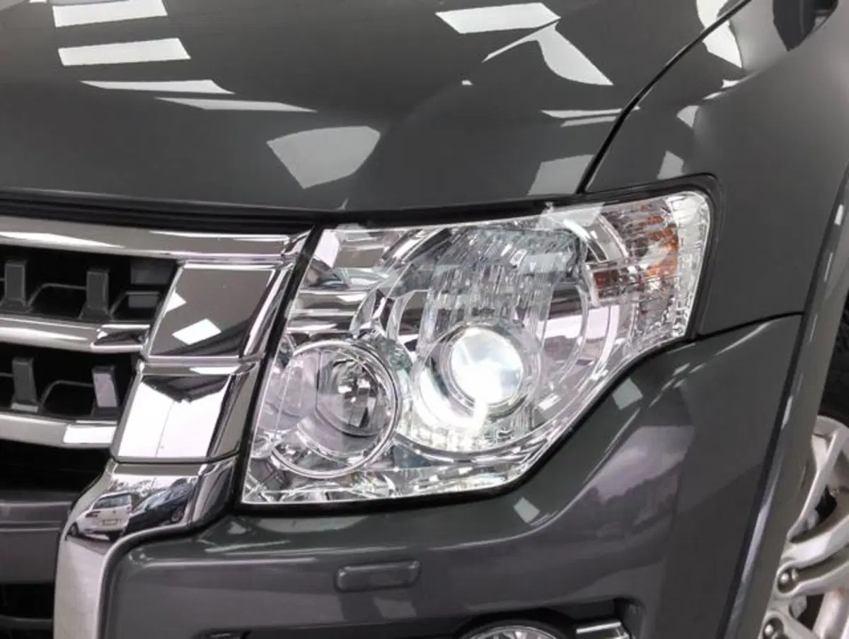 Mitsubishi Pajero usata a Como (2)
