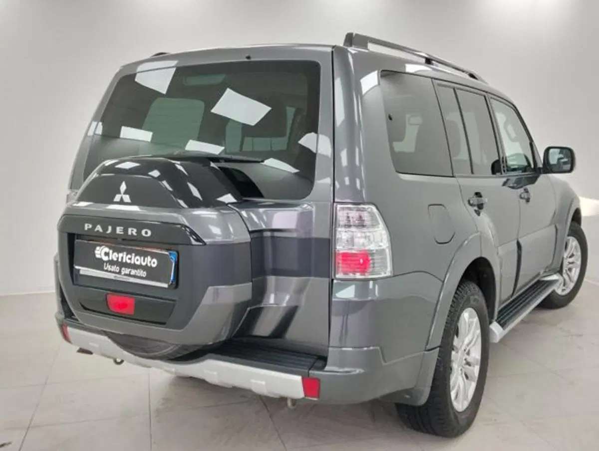 Mitsubishi Pajero usata a Como (3)