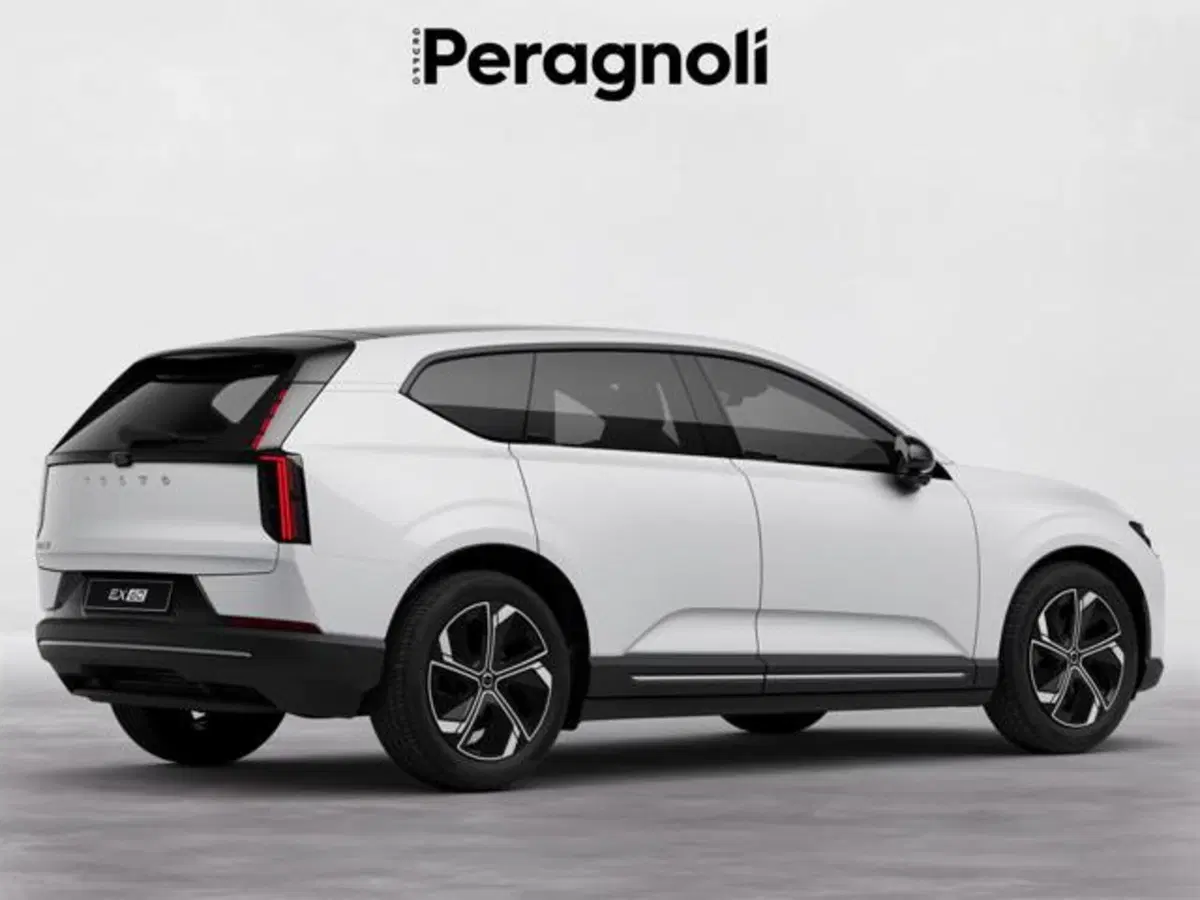Volvo EX60 nuova a Firenze (4)