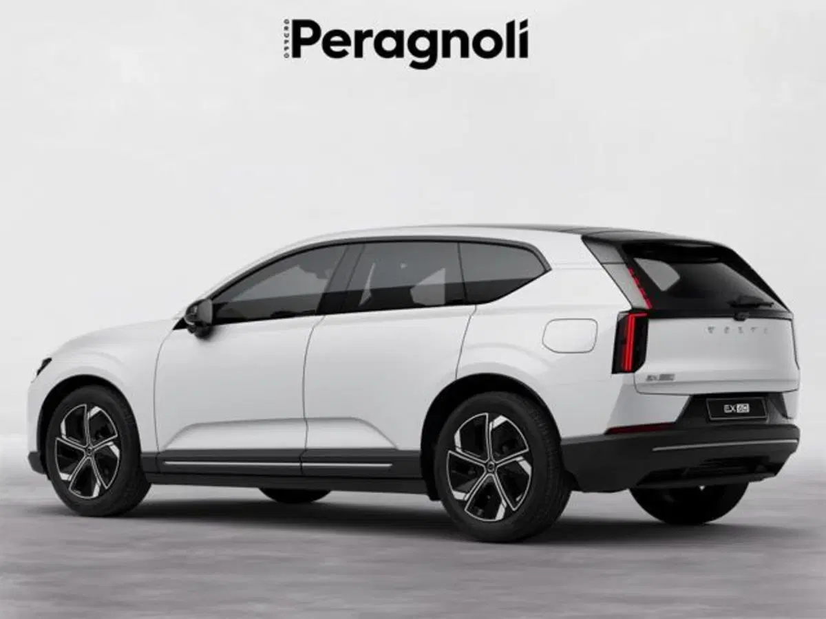 Volvo EX60 nuova a Firenze (5)
