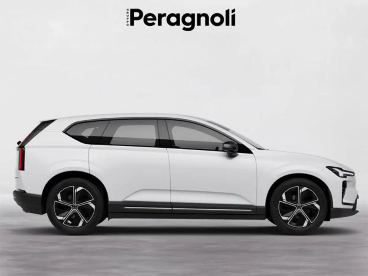 Volvo EX60 nuova a Firenze (6)