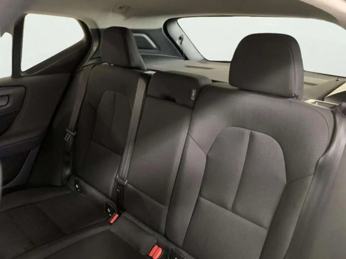 Volvo XC40 usata a Firenze (15)